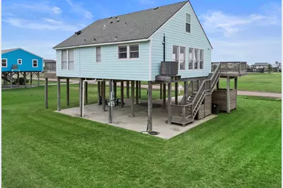 23005 Miramar Drive, Galveston, TX 77554 - Photo 3