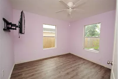 1231 W 7th Street, Freeport, TX 77541 - Photo 15