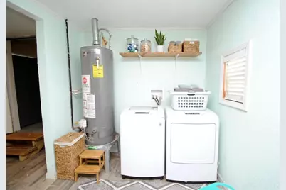 1231 W 7th Street, Freeport, TX 77541 - Photo 17