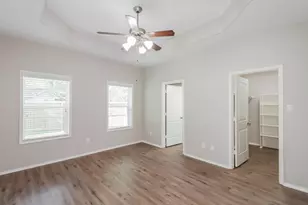 718 Neap Ct, Crosby, TX 77532 - Photo 9