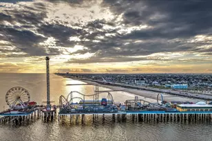 2710 Ave P 1/2, Galveston, TX 77550 - Photo 35