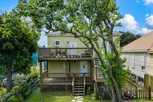 2710 Ave P 1/2, Galveston, TX 77550 - Photo 31