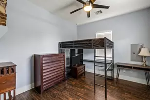 2710 Ave P 1/2, Galveston, TX 77550 - Photo 25