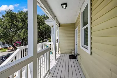 2710 Avenue P 1/2, Galveston, TX 77550 - Photo 19