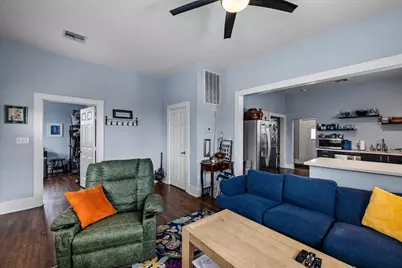 2710 Avenue P 1/2, Galveston, TX 77550 - Photo 21