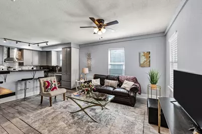 2710 Avenue P 1/2, Galveston, TX 77550 - Photo 5