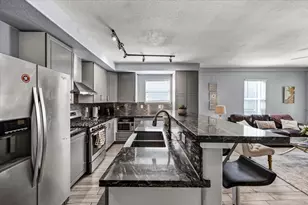 2710 Ave P 1/2, Galveston, TX 77550 - Photo 3