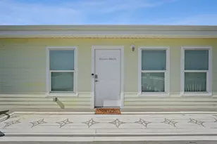 16519 Blackbeard Rd, Jamaica Beach, TX 77554 - Photo 5