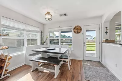 10711 Indian Trails Drive, Tomball, TX 77375 - Photo 13