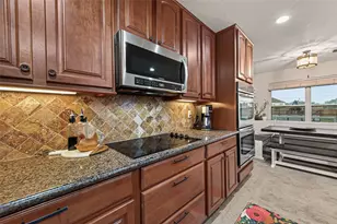 10711 Indian Trails Dr, Tomball, TX 77375 - Photo 17