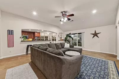 10711 Indian Trails Drive, Tomball, TX 77375 - Photo 11