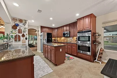 10711 Indian Trails Drive, Tomball, TX 77375 - Photo 13