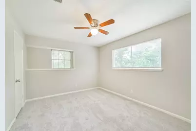 912 Brook Forest Drive, Conroe, TX 77385 - Photo 35