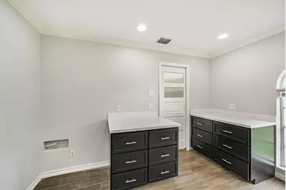 912 Brook Forest Drive, Conroe, TX 77385 - Photo 21