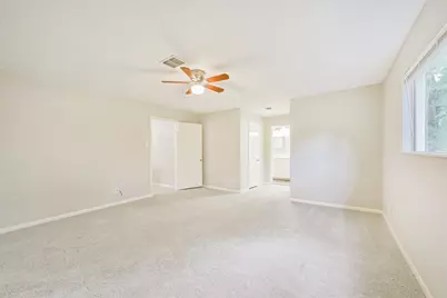 912 Brook Forest Drive, Conroe, TX 77385 - Photo 27