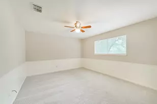 912 Brook Forest Dr, Conroe, TX 77385 - Photo 33