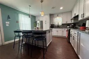 8823 Shadow Crest St, Houston, TX 77074 - Photo 11