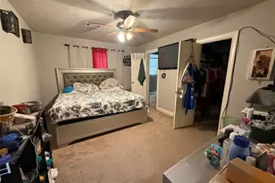 8823 Shadow Crest St, Houston, TX 77074 - Photo 9