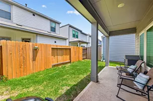 4022 San Andres Ln, Houston, TX 77045 - Photo 37
