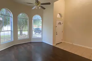 9210 Hidden Lake E, Magnolia, TX 77354 - Photo 23