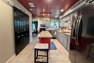 51 S Trillium Ct, Lake Jackson, TX 77566 - Photo 31