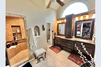 51 S Trillium Court, Lake Jackson, TX 77566 - Photo 23