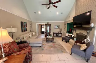 51 S Trillium Ct, Lake Jackson, TX 77566 - Photo 19