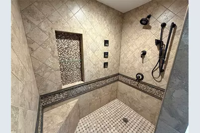 51 S Trillium Court, Lake Jackson, TX 77566 - Photo 17