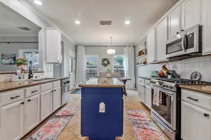 10010 Silverwood Way, Houston, TX 77070 - Photo 5