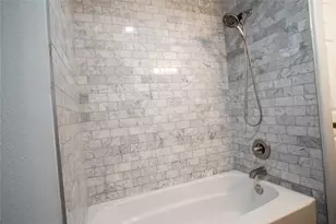 311 Forest Hills Dr, League City, TX 77573 - Photo 9