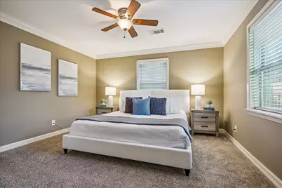 9813 Pine Lake Drive Drive, Houston, TX 77055 - Photo 13