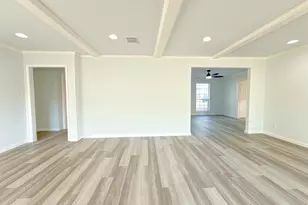 5926 Queensgate Dr, Houston, TX 77066 - Photo 29