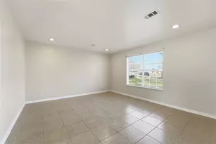 119 Little Buck Dr, Crosby, TX 77532 - Photo 5