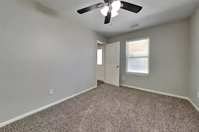 16731 N Blue Jay Drive, Conroe, TX 77385 - Photo 15