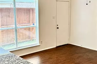 13518 Townwood Dr, Houston, TX 77045 - Photo 9