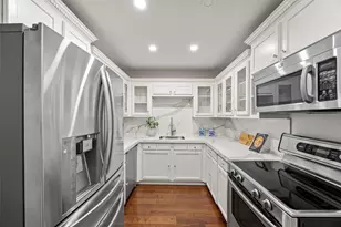 3711 San Felipe St, Houston, TX 77027 - Photo 17