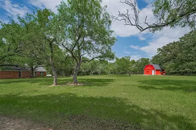 144 Pin Oak Lane, Hempstead, TX 77445 - Photo 47