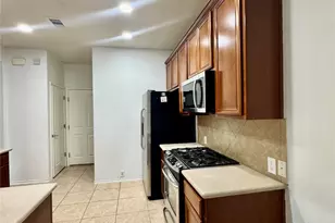 13600 Breton Ridge St, Houston, TX 77070 - Photo 27