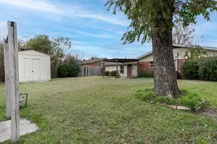 3438 Princeton Dr, Irving, TX 75062 - Photo 23