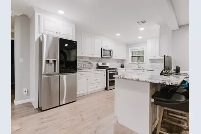 3438 Princeton Drive, Irving, TX 75062 - Photo 3