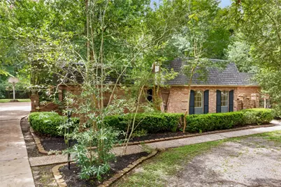 1216 Oak Hollow Drive, Dickinson, TX 77539 - Photo 1