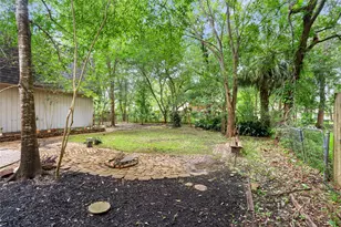 1216 Oak Hollow Dr, Dickinson, TX 77539 - Photo 39