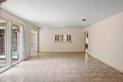 1216 Oak Hollow Drive, Dickinson, TX 77539 - Photo 15