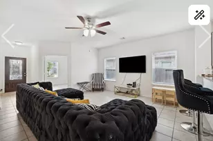 8711 Willet St, Baytown, TX 77521 - Photo 3