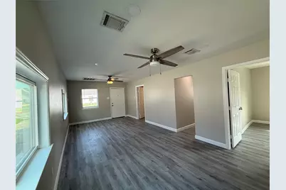 1129 Beech Street, Baytown, TX 77520 - Photo 5