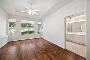 6 Douvaine Ct, The Woodlands, TX 77382 - Photo 13
