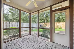 6 Douvaine Ct, The Woodlands, TX 77382 - Photo 21