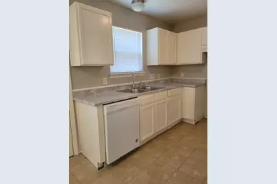6055 Green Heather Lane, Houston, TX 77085 - Photo 9