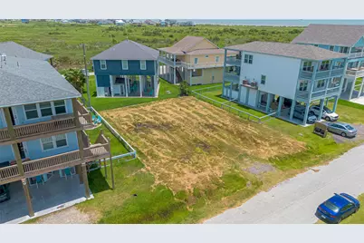 920 Melody Lane, Crystal Beach, TX 77650 - Photo 19