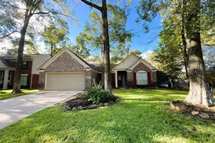 107 S Village Knoll Cir, The Woodlands, TX 77381 - Photo 33